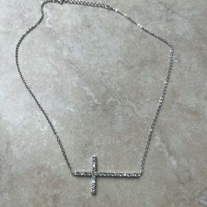 Horazontal cross in sterling silver 18”